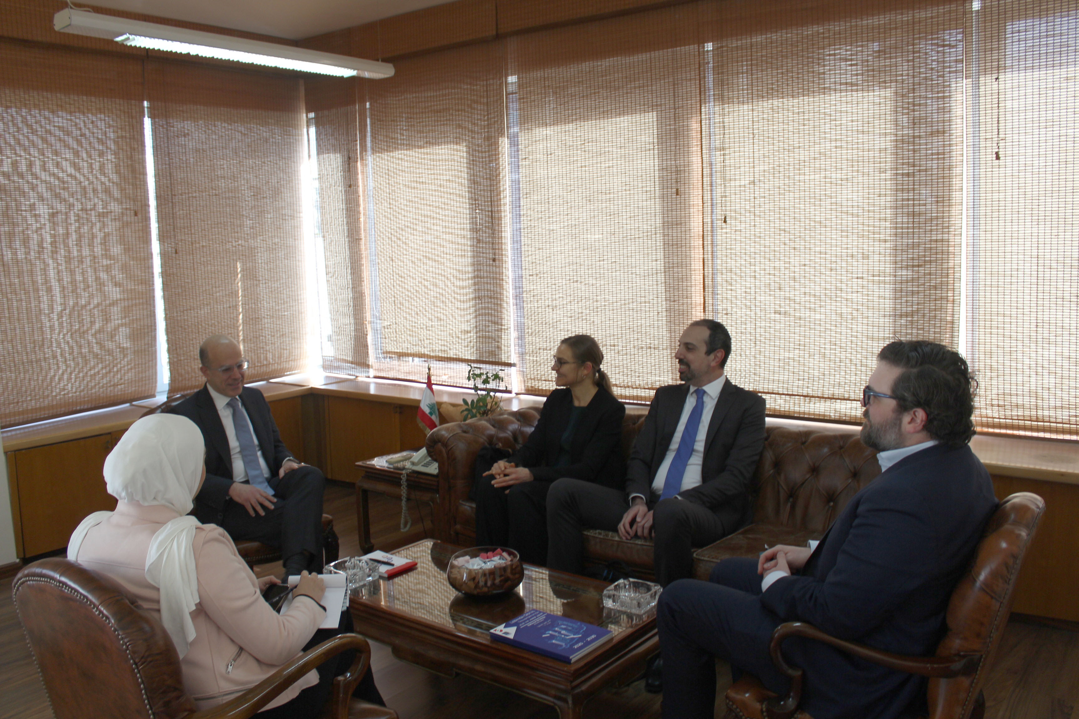 Dr. Fadi Makki receives a delegation from the World Bank headed by Ms. Silvia Solve