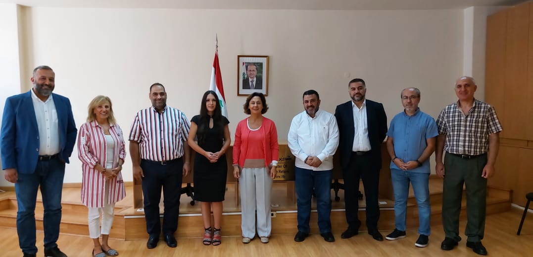 نقابة المعلوماتية والتكنولوجيا تلتقي وزيرة الدولة لشؤون التنمية الادارية السفيرة نجلا رياشي