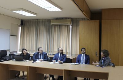 لقاء عمل يجمع وزيرة الدولة لشؤون التنمية الادارية بوفد من البنك الدولي