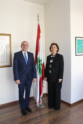 الوزيرة رياشي تجتمع بممثل المنظمة العالمية للفرانكوفونية في الشرق الأوسط السيد ليفون اميرجنيان