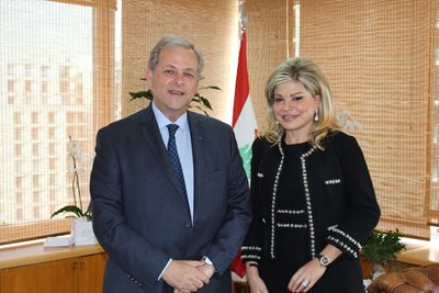 استقبلت وزيرة الدولة لشؤون التنمية الإدارية في مكتبها في الوزارة، الوزير السابق نبيل دي فريج