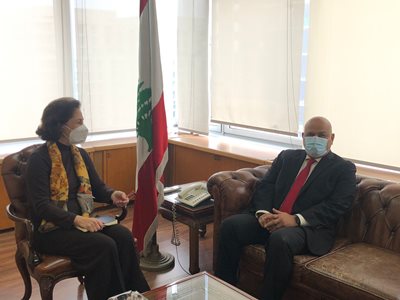 Minister Riachi receives a delegation from the World Bank headed by the Regional Director